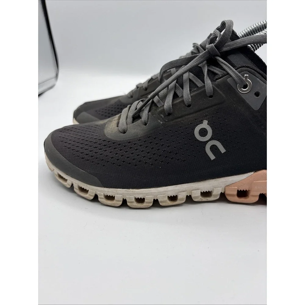 On Cloud Cloudflow Sneakers Womens Size 7 Rock Rose Colorway Training Gym